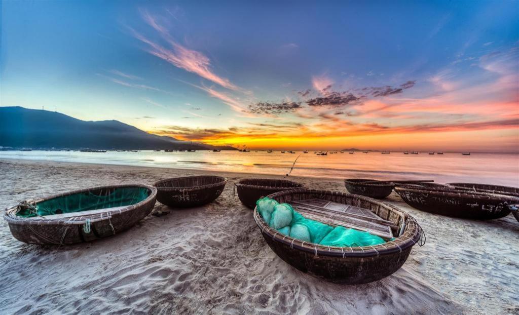 Gia Linh Hotel Da Nang Exterior photo