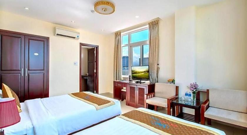 Gia Linh Hotel Da Nang Exterior photo