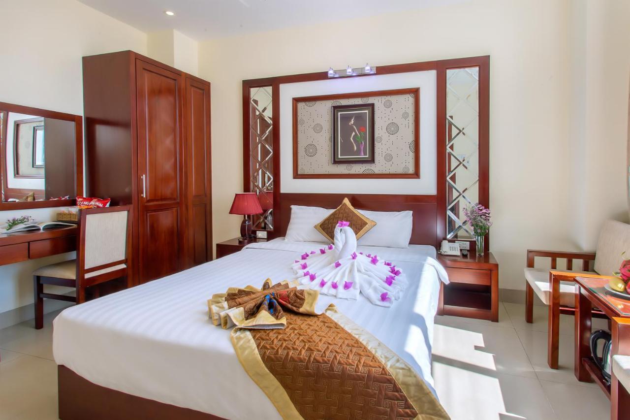 Gia Linh Hotel Da Nang Exterior photo