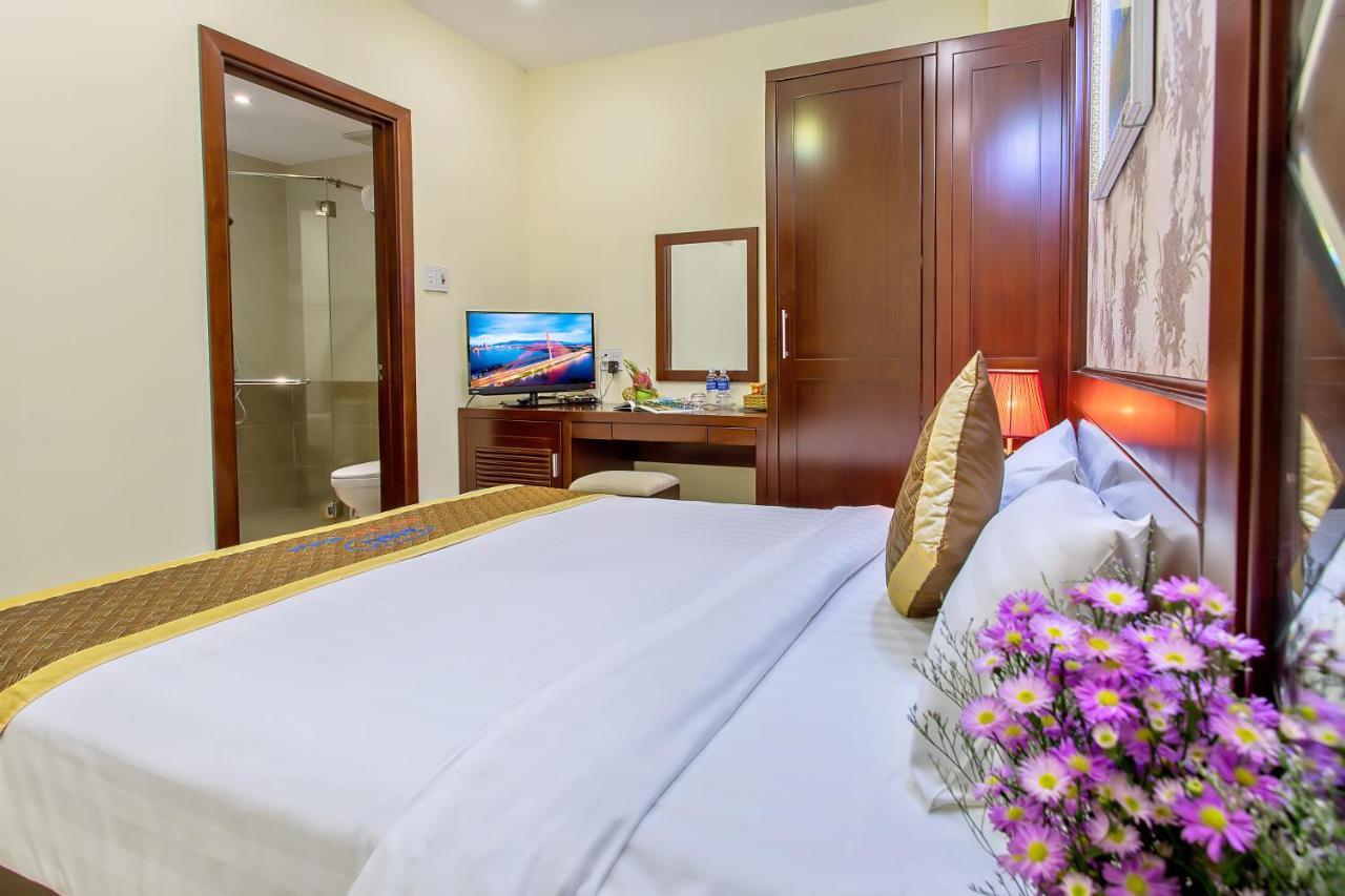 Gia Linh Hotel Da Nang Exterior photo